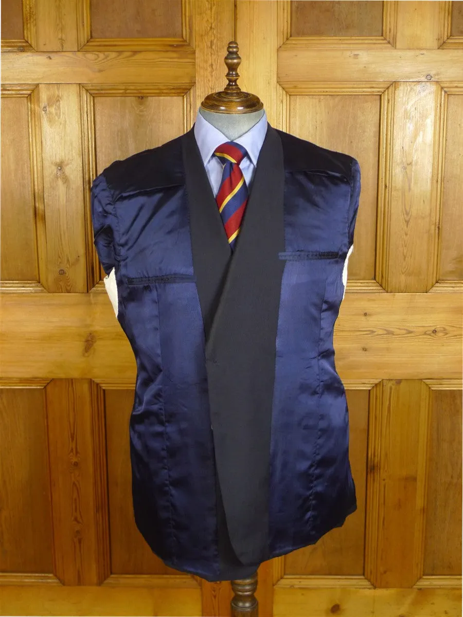 24/0891 vintage 1995 kilgour french stanbury navy blue mohair blazer w/ regimental buttons 45 regular