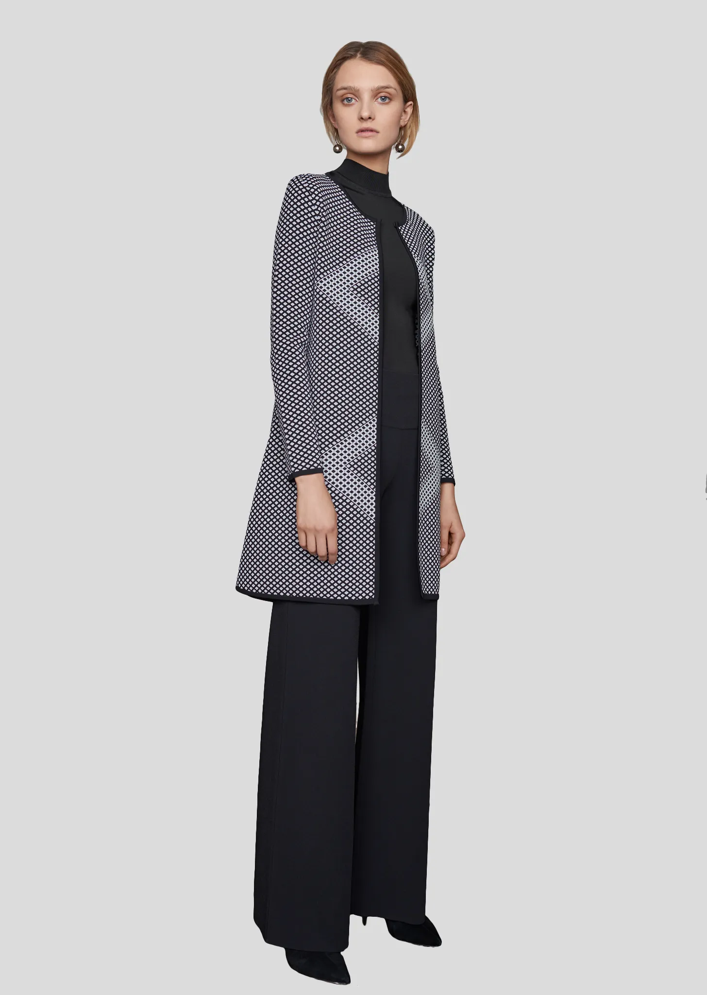 Benjamine - Long Diamond Pattern Jacket