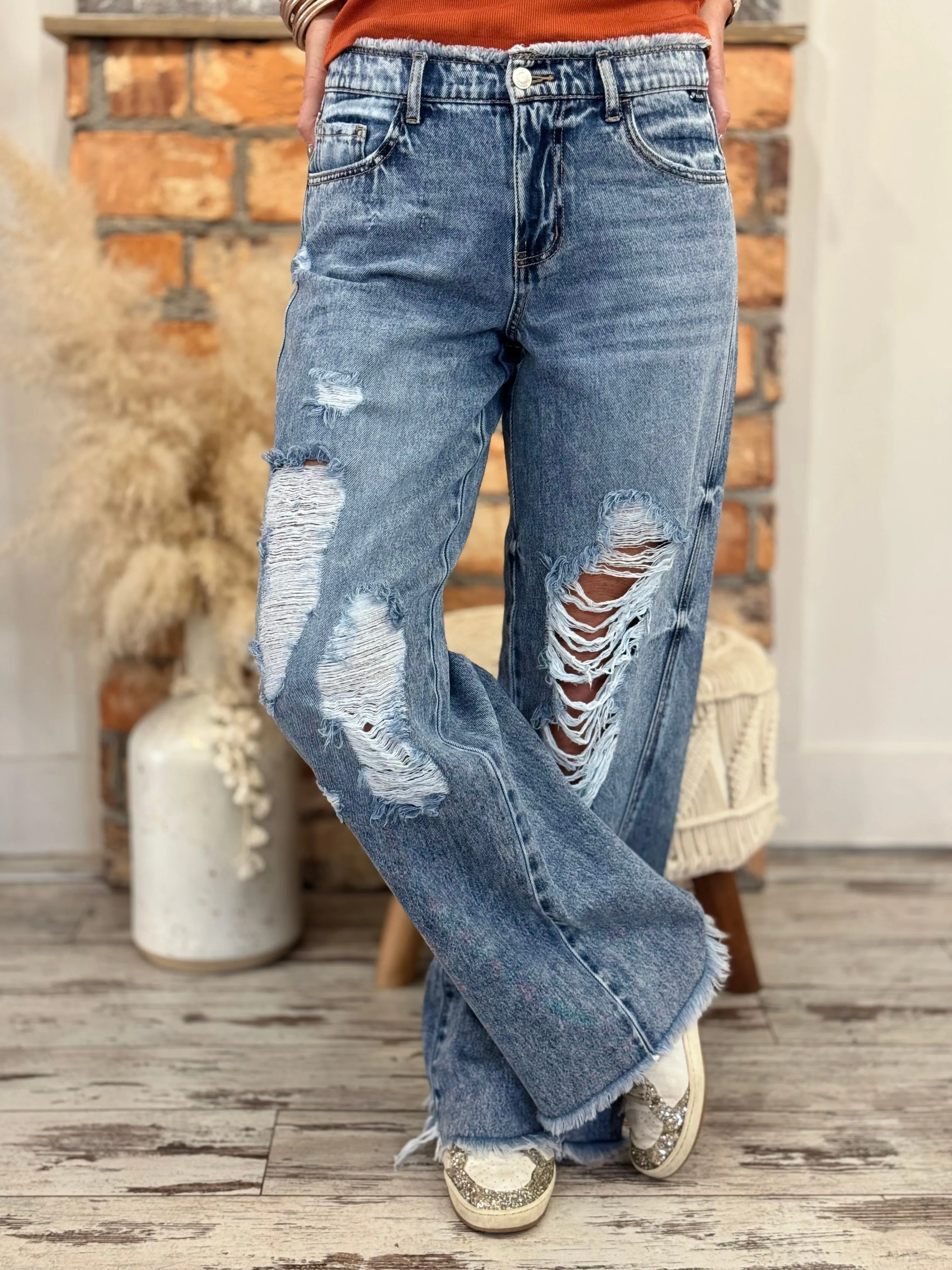 Raw Edge Distressed Wide Leg Jeans