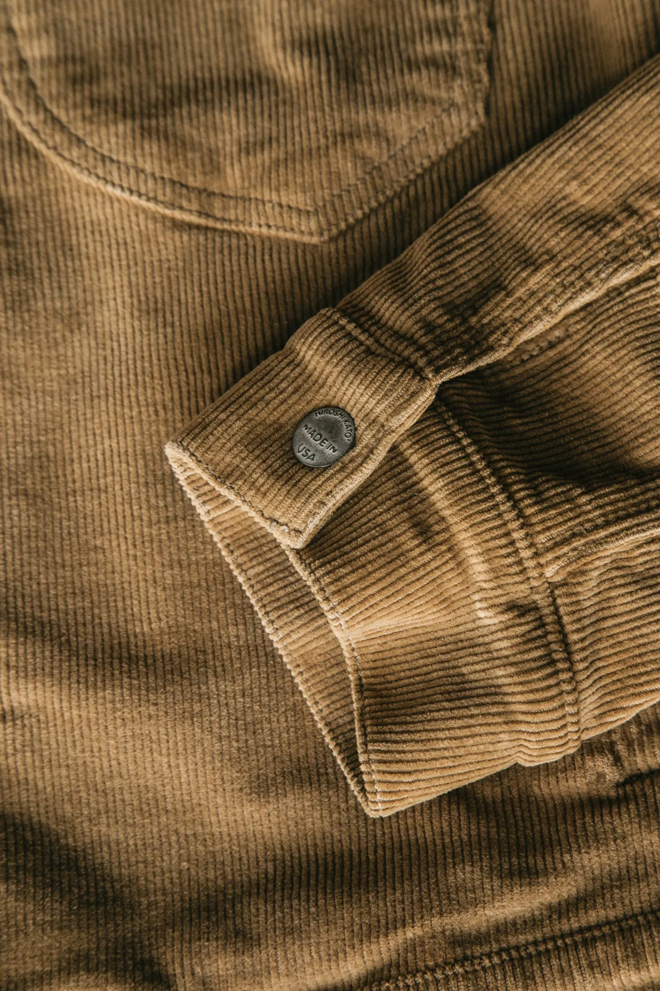 The Blade 16 Wale Stretch Corduroy - Khaki