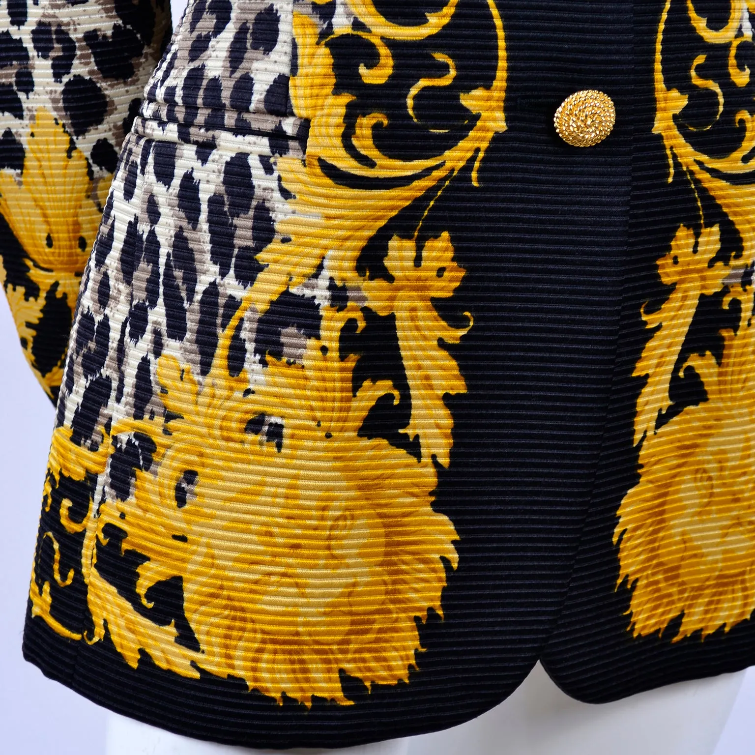 Vintage Wool & Silk Escada Baroque Lion Head Leopard Print Jacket